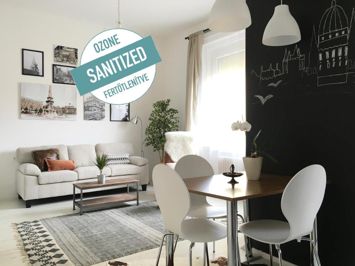 Standard Apartment By Hi5 - Karoly 23 Budapest Ngoại thất bức ảnh