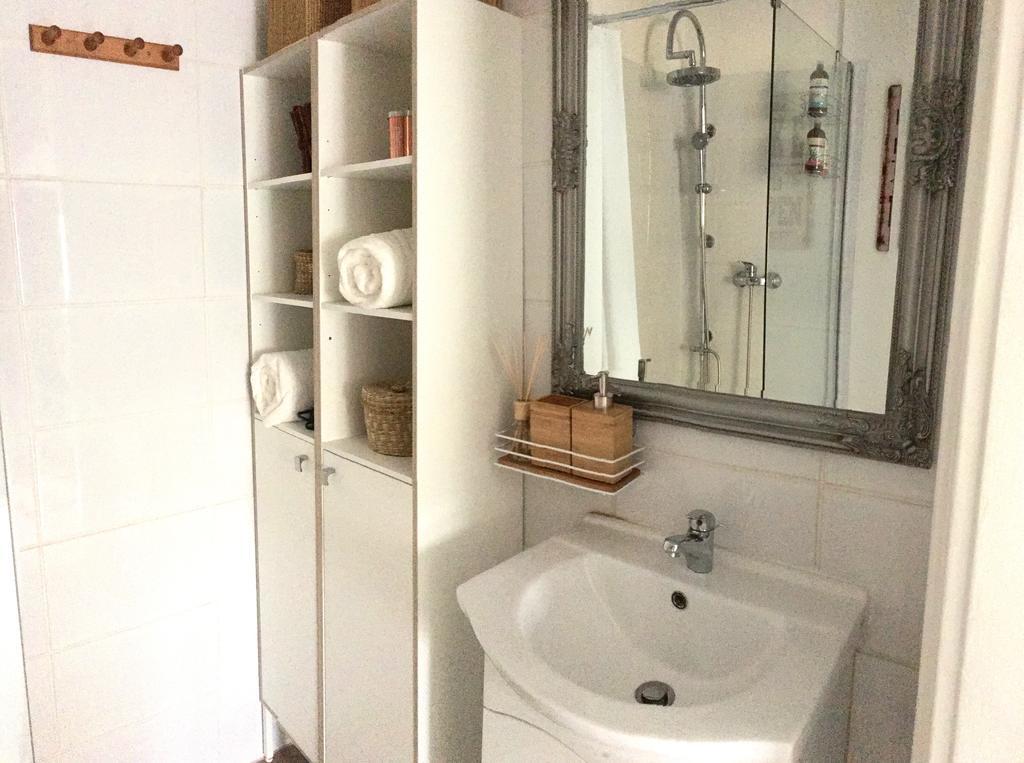 Standard Apartment By Hi5 - Karoly 23 Budapest Ngoại thất bức ảnh
